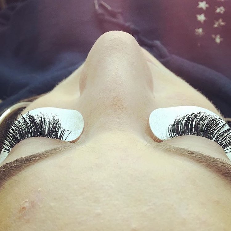 Fresh lash set close-up